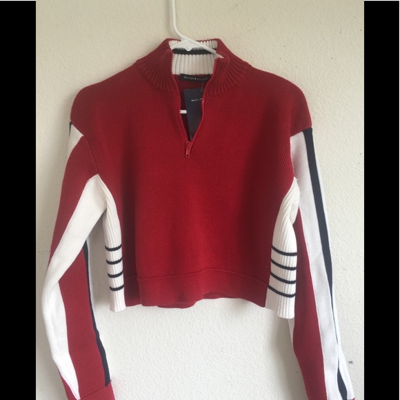 Brandy Melville 1/4 zip aurora sweater - Picture 2 of 4